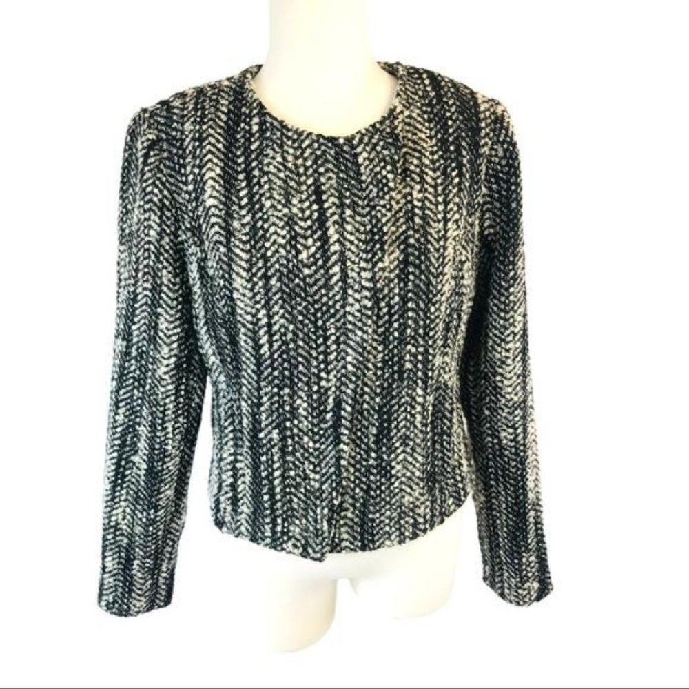 40% OFF SALE❗️ CAbi Tweed Moto Blazer Jacket Boucle Womens Size 10 - Picture 5 of 11